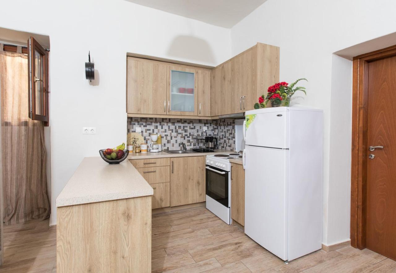 Asikiko Suites Ретимно Экстерьер фото
